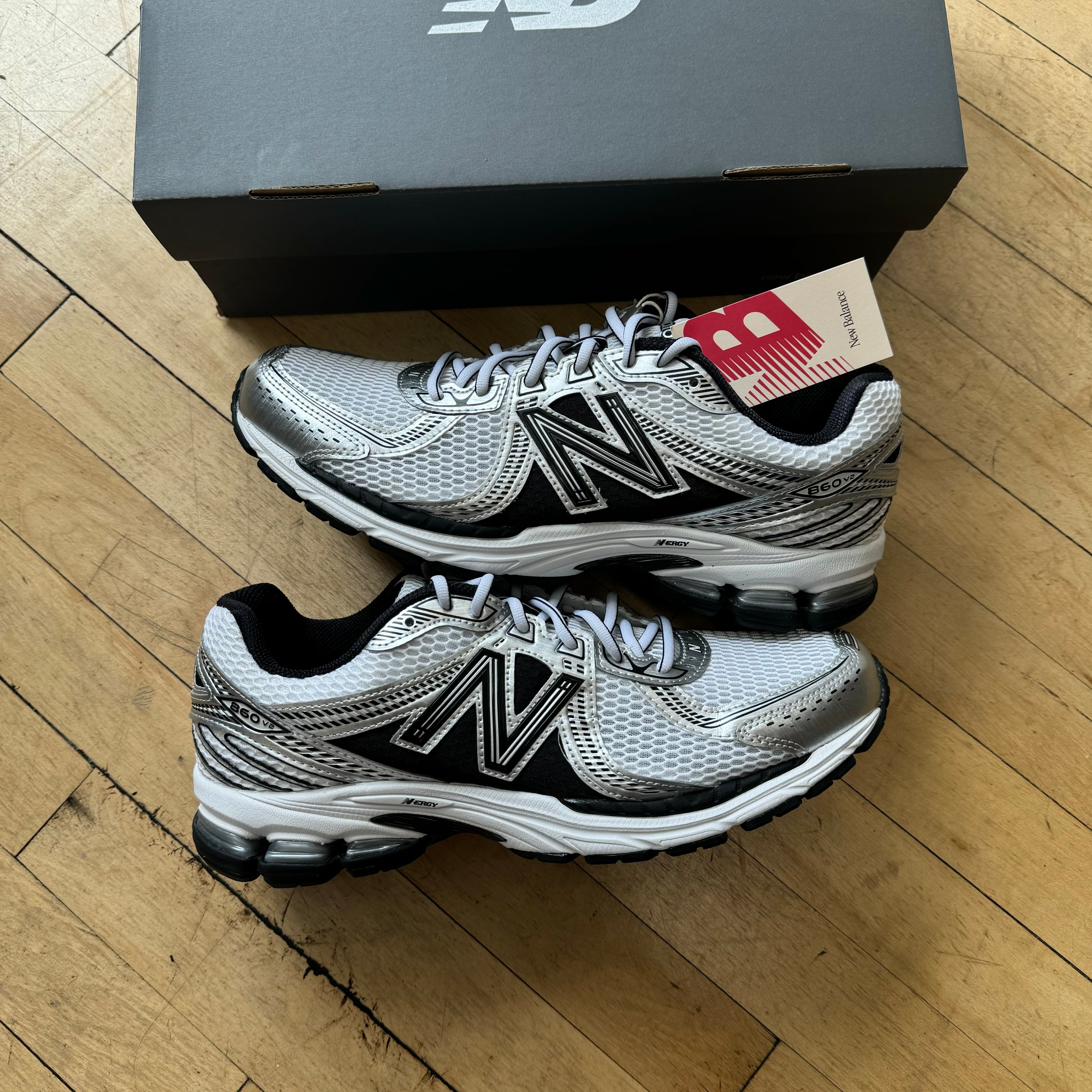 New Balance ML860XD Sz 11 (DS)