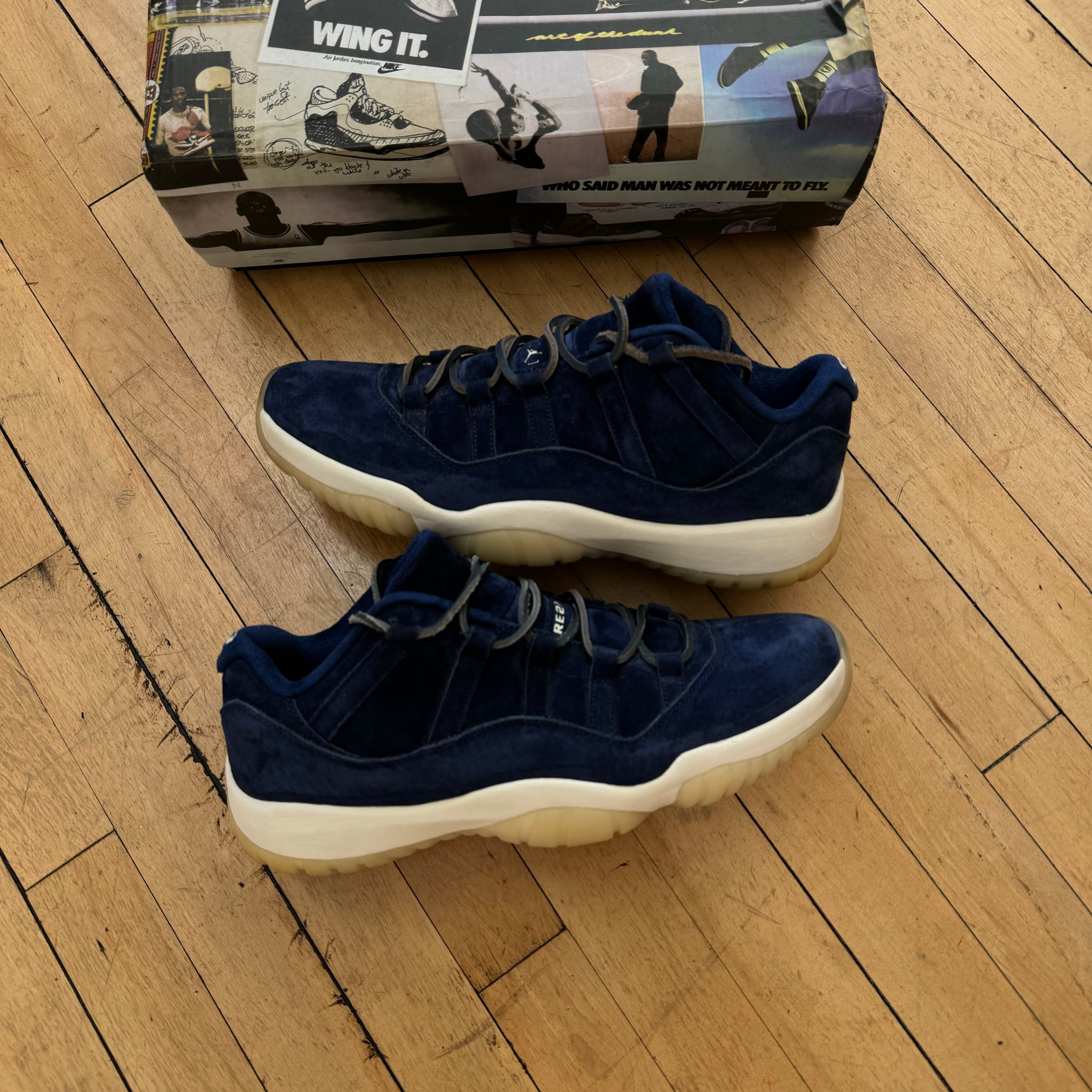 Jordan 11 Retro Low Jeter Sz 13 (Used)